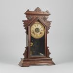 492412 Table clock